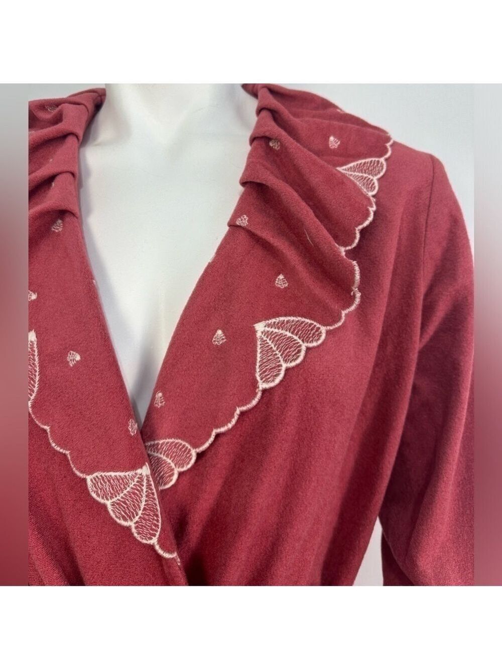 Vintage Diamond Tea Gown 70’s Embroidered Robe Sz Medium - Picture 5 of 15